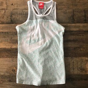 Nike girls athletic tank top